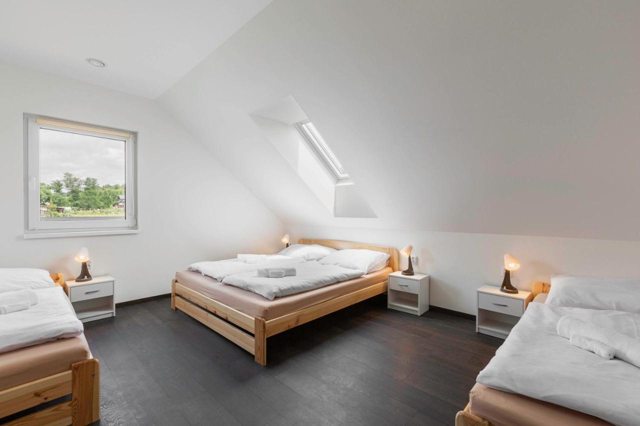 Holiday House Adam Prosecne Exterior foto